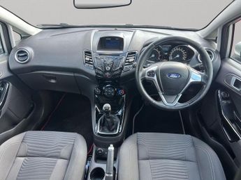 Ford Fiesta 1.25 Zetec Euro 6 5dr
