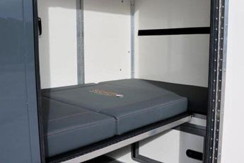Renault Master DEMO MODEL 3.5 TON ADVANCE 150 AUTO STALLION BUILD SEEKER HORSEB