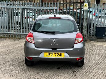 Renault Clio DYNAMIQUE TOMTOM 16V
