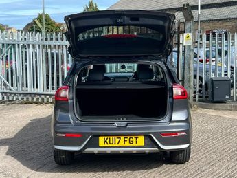 Kia Niro FIRST EDITION