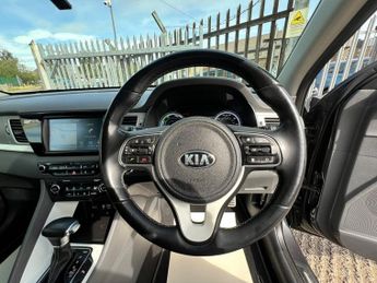 Kia Niro FIRST EDITION