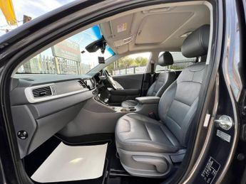 Kia Niro FIRST EDITION