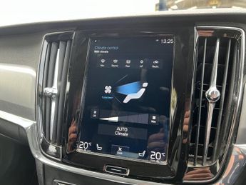 Volvo V90 2.0 D4 Momentum Estate 5dr Diesel Auto Euro 6 (s/s