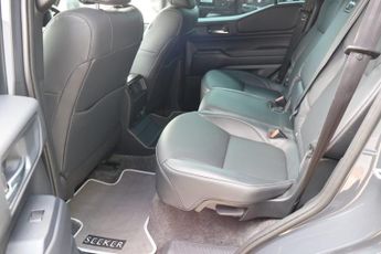 Toyota Land Cruiser COMMERCIAL with the best seat conversion in the uk from seeker