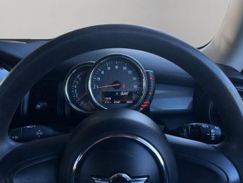 Mini Hatch 1.5 Cooper Auto Euro 6 (s/s) 3dr