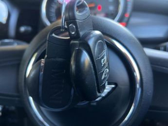 Mini Hatch 1.5 Cooper Auto Euro 6 (s/s) 3dr