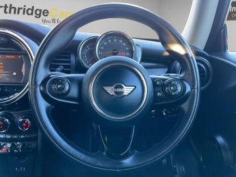 Mini Hatch 1.5 Cooper Seven Auto Euro 6 (s/s) 3dr
