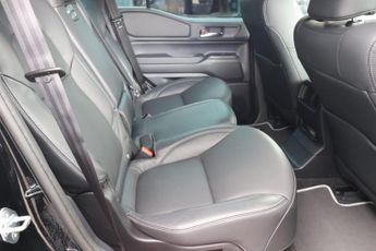 Toyota Land Cruiser BRAND NEW COMMERCIAL WITH A GENUINE REAR SEAT CONVERSION