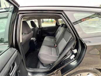 Toyota Auris VVT-I ACTIVE TOURING SPORTS