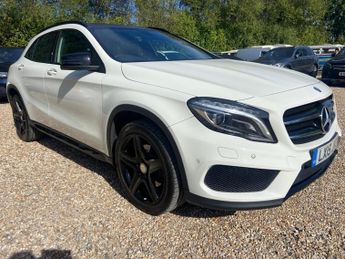 Mercedes-Benz GLA 2.1 GLA220d AMG Line (Premium Plus) 7G-DCT 4MATIC Euro 6 (s/s) 5