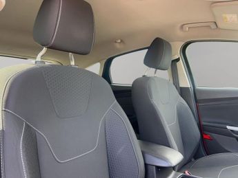 Ford Focus 1.0T EcoBoost Zetec Euro 6 (s/s) 5dr