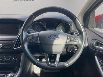 Ford Focus 1.0T EcoBoost Zetec Euro 6 (s/s) 5dr