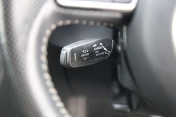 Audi Q3 1.4 TFSI CoD S line Edition S Tronic Euro 6 (s/s) 5dr