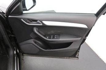 Audi Q3 1.4 TFSI CoD S line Edition S Tronic Euro 6 (s/s) 5dr