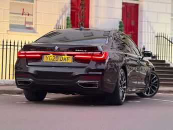 BMW 7 Series 3.0 745Le 12kWh M Sport Saloon 4dr Petrol Plug-in Hybrid Auto xD