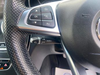 Mercedes-Benz C Class 2.1 C220d AMG Line (Premium) G-Tronic+ 4MATIC Euro 6 (s/s) 5dr