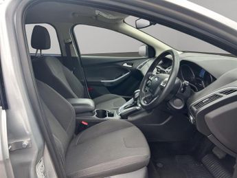 Ford Focus 1.6 Titanium Navigator Powershift Euro 5 5dr
