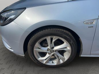 Vauxhall Astra 1.4i Turbo SRi Nav Euro 6 5dr