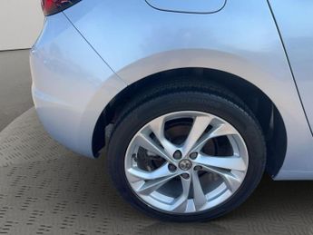 Vauxhall Astra 1.4i Turbo SRi Nav Euro 6 5dr