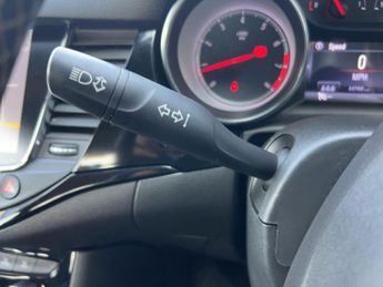 Vauxhall Astra 1.4i Turbo SRi Nav Euro 6 5dr