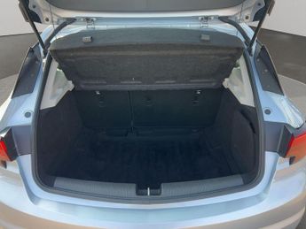 Vauxhall Astra 1.4i Turbo SRi Nav Euro 6 5dr