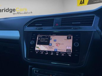 Volkswagen Tiguan 2.0 TDI SE Navigation Euro 6 (s/s) 5dr