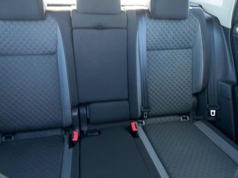 Volkswagen Tiguan 2.0 TDI SE Navigation Euro 6 (s/s) 5dr
