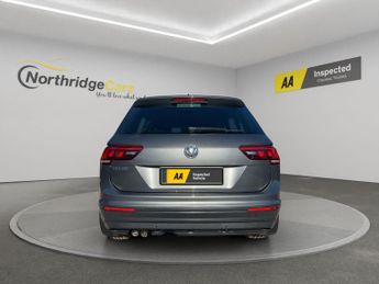 Volkswagen Tiguan 2.0 TDI SE Navigation Euro 6 (s/s) 5dr