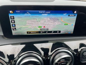 Mercedes-Benz A Class 1.3 A250e 15.6kWh AMG Line (Premium Plus 2) 8G-DCT Euro 6 (s/s) 