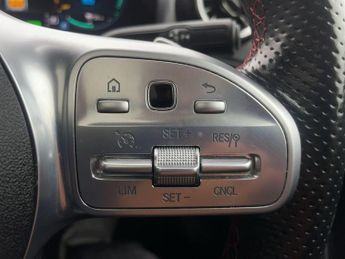 Mercedes-Benz A Class 1.3 A250e 15.6kWh AMG Line (Premium Plus 2) 8G-DCT Euro 6 (s/s) 