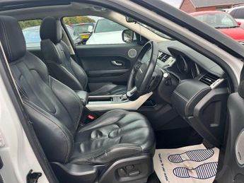 Land Rover Range Rover Evoque 2.2 SD4 Prestige Auto 4WD Euro 5 (s/s) 5dr