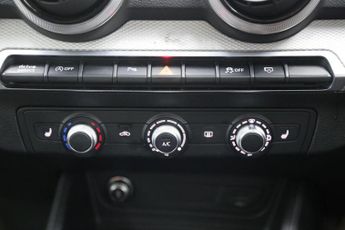 Audi Q2 1.5 TFSI CoD 35 Sport S Tronic Euro 6 (s/s) 5dr