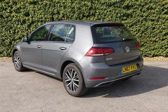 Volkswagen Golf 1.4 TSI BlueMotion Tech SE Nav Hatchback 5dr Petrol DSG Euro 6 (
