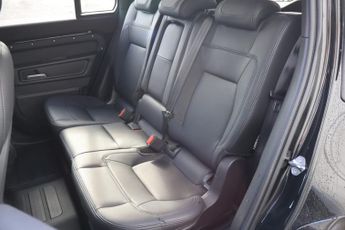 Land Rover Defender 110 2026 D350 HARD TOP X-DYNAMIC HSE  GENUINE REAR SEATS FITTED