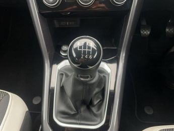 Volkswagen T-Roc 1.5 TSI EVO SEL Euro 6 (s/s) 5dr