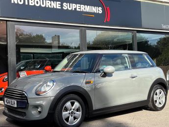 MINI Hatch Cooper 1.5  Petrol Manual Pepper Media 3 door - SAT NAV - 1 OWNE