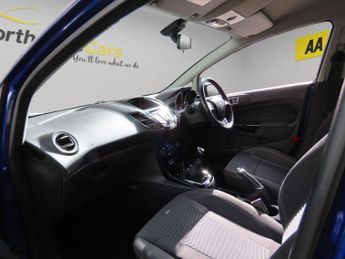 Ford Fiesta 1.0T EcoBoost Zetec Euro 5 (s/s) 5dr