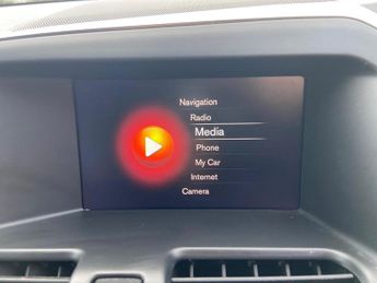 Volvo XC60 2.0 D4 SE Lux Nav Auto Euro 6 (s/s) 5dr