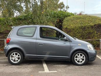 Toyota Yaris 1.3 VVT-i Blue Hatchback 3dr Petrol Manual (133 g/km, 85 bhp)