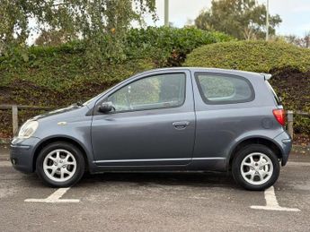 Toyota Yaris 1.3 VVT-i Blue Hatchback 3dr Petrol Manual (133 g/km, 85 bhp)