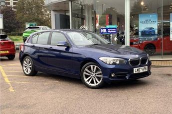 BMW 118 BMW 1 SERIES 118i [1.5] Sport 5dr [Nav] Step Auto