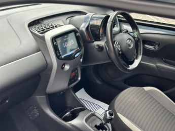 TOYOTA AYGO 