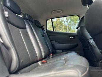 Nissan Leaf 24kWh Tekna Hatchback 5dr
