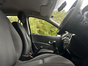 Renault Clio 1.2 I-Music Hatchback 5dr