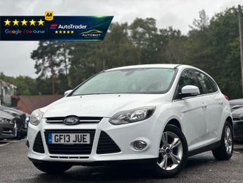 Ford Focus 1.6 Zetec Hatchback 5dr