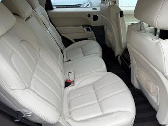 LAND ROVER RANGE ROVER SPORT 3.0 SDV6 [306] HSE 5dr Auto *FULL SERVICE HISTORY*