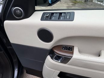 LAND ROVER RANGE ROVER SPORT 3.0 SDV6 [306] HSE 5dr Auto *FULL SERVICE HISTORY*