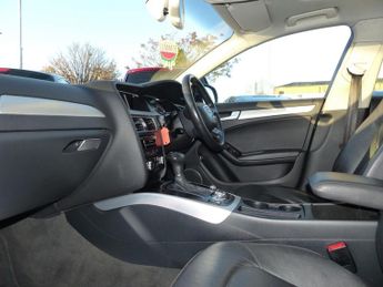AUDI A4 2.0 TDI 150 SE Technik 5dr Multitronic ++ PAN ROOF / NAV / LEATH