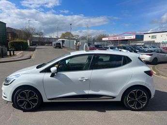 Renault Clio 0.9 TCE 90 Signature Nav 5dr heated seats