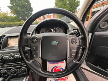 LAND ROVER FREELANDER 2.2 SD4 Dynamic 5dr Auto